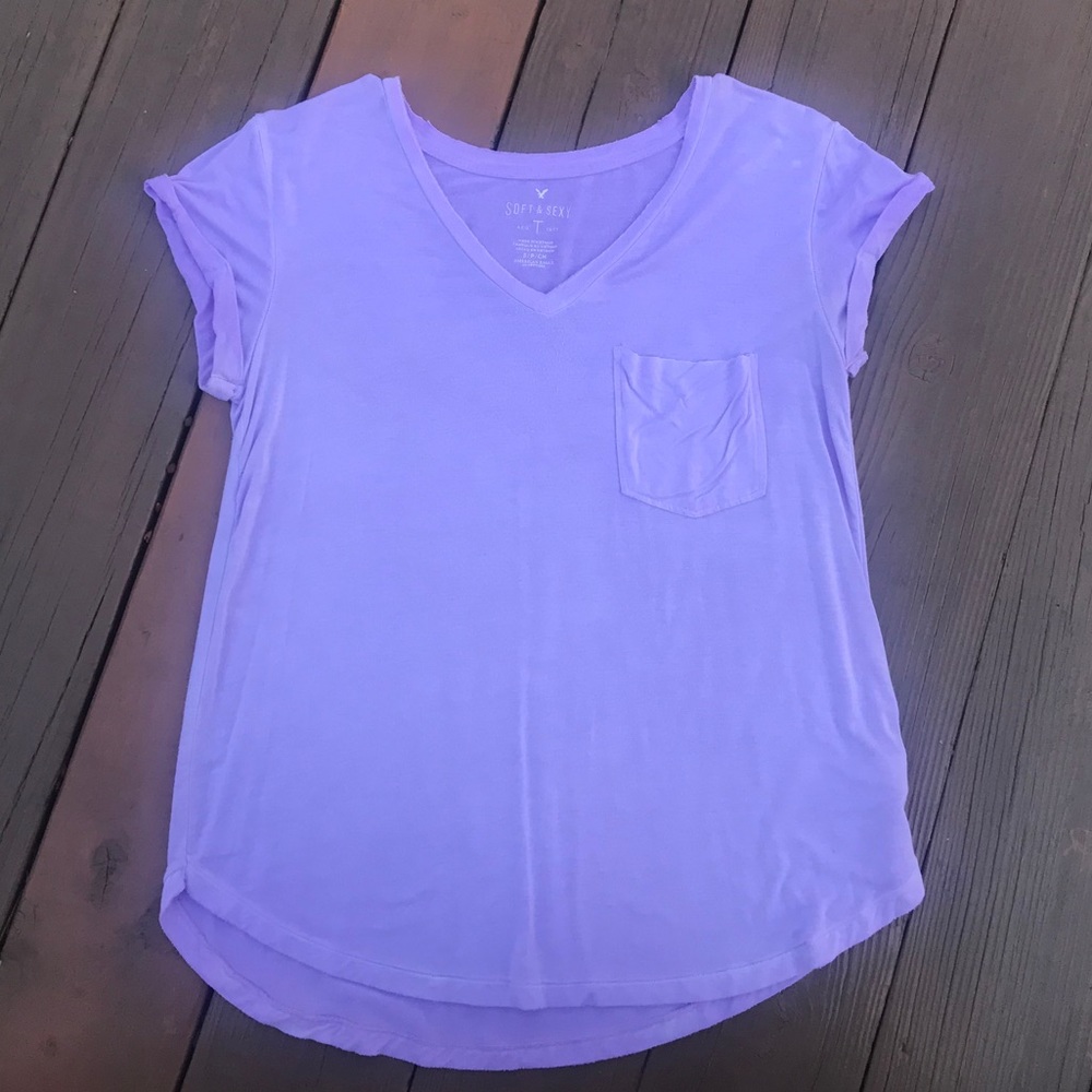 American eagle soft t-shirt